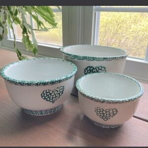 Vintage Hearts Green by Tienshan Folk Craft Sponge Ware Set of 3 Mixing Bowls